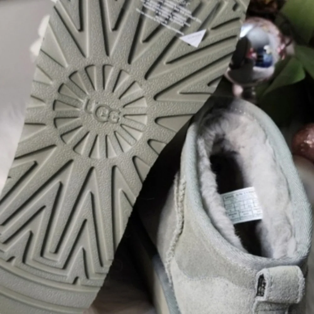 UGGClassic Ultra Mini Platform 